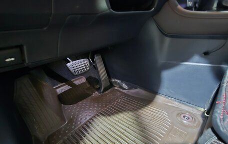 Lexus RX IV рестайлинг, 2022 год, 5 890 000 рублей, 12 фотография