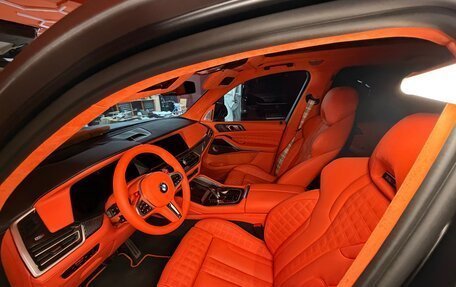 BMW X5 M, 2022 год, 14 300 000 рублей, 7 фотография