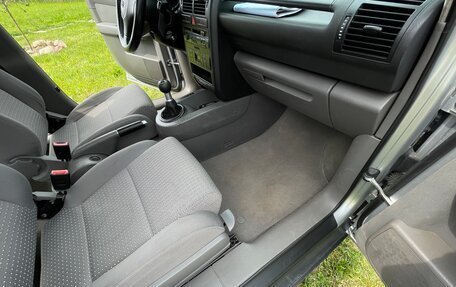 Audi A2, 2000 год, 560 000 рублей, 35 фотография