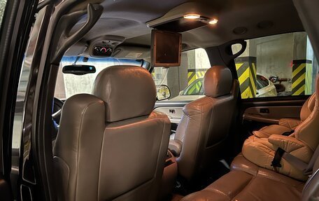 Chevrolet Tahoe II, 2002 год, 950 000 рублей, 31 фотография