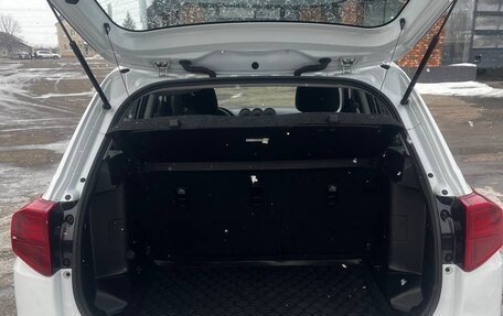 Suzuki Vitara II рестайлинг, 2019 год, 1 700 000 рублей, 15 фотография