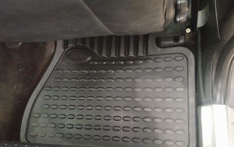 Land Rover Freelander II рестайлинг 2, 2005 год, 699 000 рублей, 11 фотография