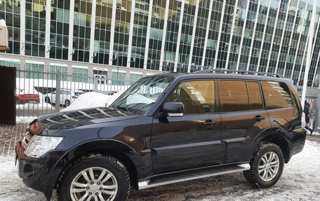 Mitsubishi Pajero IV, 2011 год, 1 950 000 рублей, 5 фотография