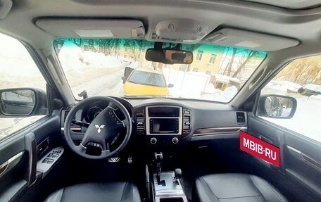 Mitsubishi Pajero IV, 2011 год, 1 950 000 рублей, 8 фотография