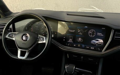 Volkswagen Touareg III, 2020 год, 5 975 900 рублей, 21 фотография