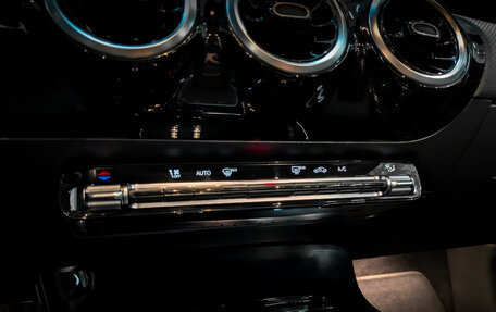 Mercedes-Benz A-Класс, 2020 год, 2 755 000 рублей, 22 фотография