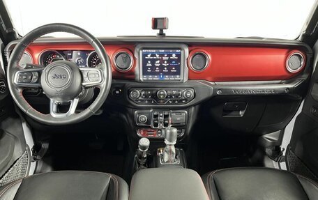 Jeep Wrangler, 2022 год, 5 399 000 рублей, 15 фотография