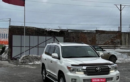 Toyota Land Cruiser 200, 2013 год, 5 200 000 рублей, 1 фотография