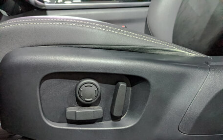 Land Rover Range Rover Velar I, 2020 год, 4 200 000 рублей, 29 фотография