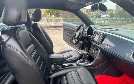 Volkswagen Beetle, 2019 год, 1 280 333 рублей, 8 фотография