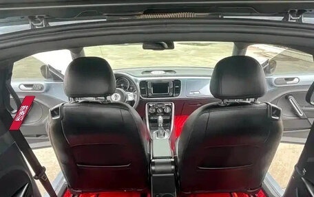 Volkswagen Beetle, 2019 год, 1 280 333 рублей, 9 фотография