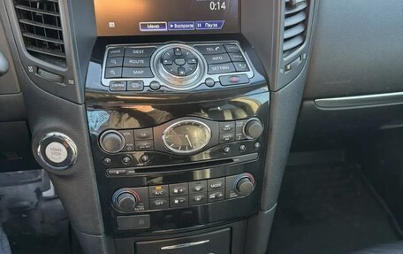 Infiniti FX II, 2010 год, 1 950 000 рублей, 12 фотография