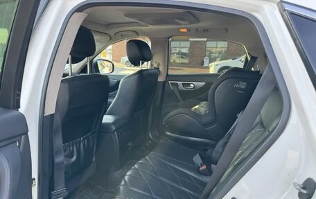 Infiniti FX II, 2010 год, 1 950 000 рублей, 13 фотография