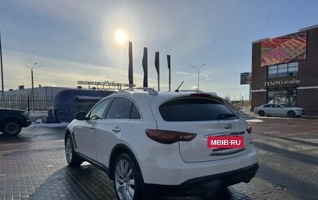 Infiniti FX II, 2010 год, 1 950 000 рублей, 4 фотография