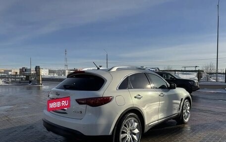 Infiniti FX II, 2010 год, 1 950 000 рублей, 6 фотография