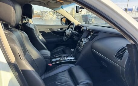 Infiniti FX II, 2010 год, 1 950 000 рублей, 18 фотография