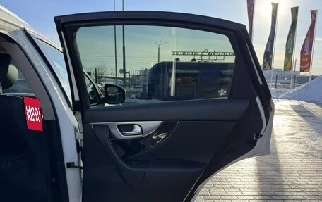 Infiniti FX II, 2010 год, 1 950 000 рублей, 17 фотография