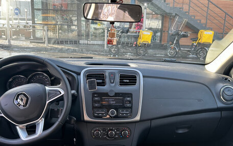 Renault Sandero II рестайлинг, 2022 год, 1 240 000 рублей, 13 фотография