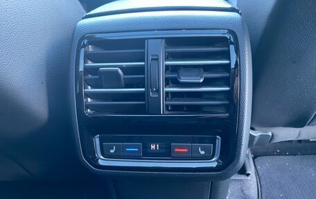 Volkswagen Passat B8 рестайлинг, 2018 год, 1 695 000 рублей, 15 фотография