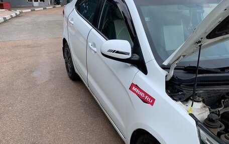 KIA Rio III рестайлинг, 2013 год, 900 000 рублей, 3 фотография