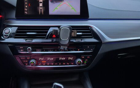 BMW 5 серия, 2019 год, 4 400 000 рублей, 14 фотография