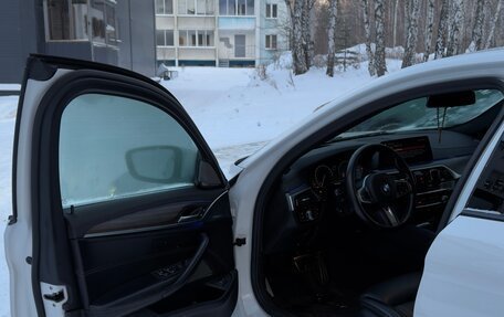 BMW 5 серия, 2019 год, 4 400 000 рублей, 8 фотография