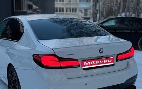 BMW 5 серия, 2019 год, 4 400 000 рублей, 5 фотография