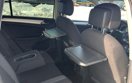 Volkswagen Tiguan II, 2018 год, 1 750 000 рублей, 15 фотография