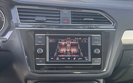 Volkswagen Tiguan II, 2018 год, 1 750 000 рублей, 11 фотография