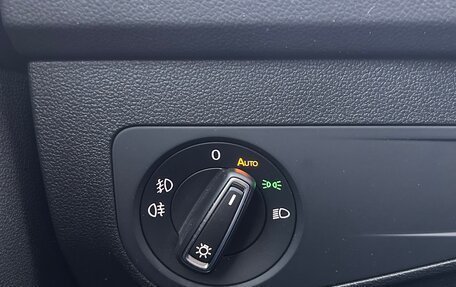 Volkswagen Tiguan II, 2018 год, 1 750 000 рублей, 21 фотография