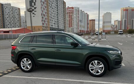 Skoda Kodiaq I, 2022 год, 4 500 000 рублей, 10 фотография