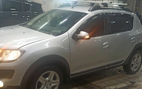 Renault Sandero II рестайлинг, 2017 год, 1 090 000 рублей, 4 фотография