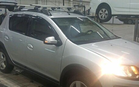 Renault Sandero II рестайлинг, 2017 год, 1 090 000 рублей, 3 фотография