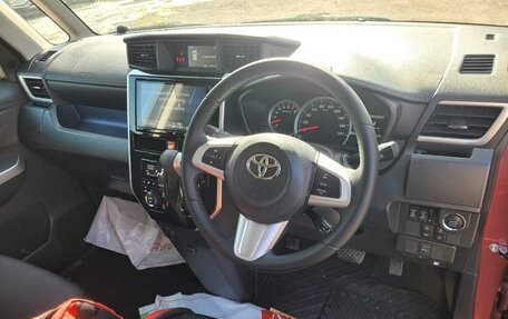 Toyota Roomy I, 2019 год, 1 400 000 рублей, 13 фотография