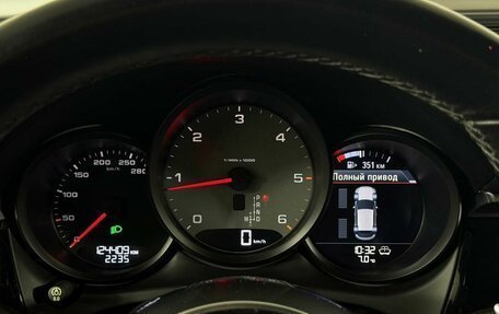 Porsche Macan I рестайлинг, 2017 год, 4 399 000 рублей, 17 фотография