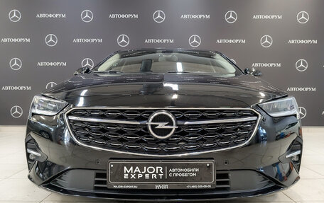 Opel Insignia II рестайлинг, 2021 год, 1 990 000 рублей, 2 фотография