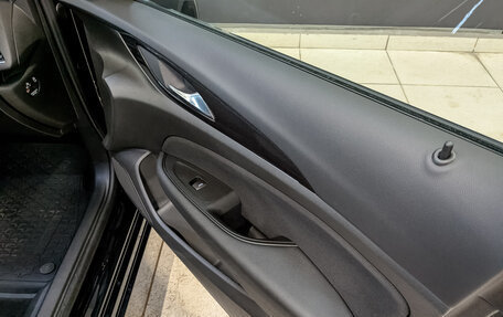 Opel Insignia II рестайлинг, 2021 год, 1 990 000 рублей, 24 фотография