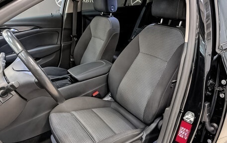 Opel Insignia II рестайлинг, 2021 год, 1 990 000 рублей, 20 фотография