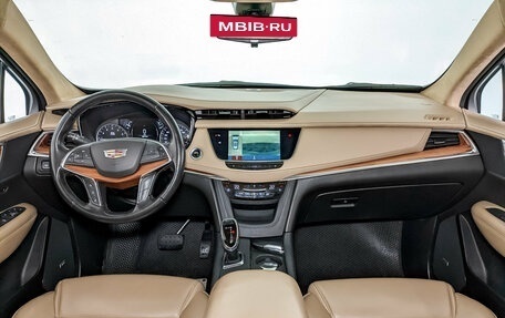 Cadillac XT5 I рестайлинг, 2019 год, 3 200 000 рублей, 14 фотография