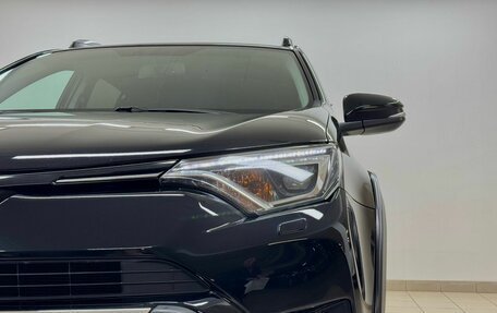 Toyota RAV4, 2018 год, 2 630 000 рублей, 8 фотография