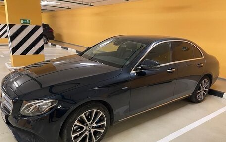 Mercedes-Benz E-Класс, 2017 год, 5 000 000 рублей, 5 фотография