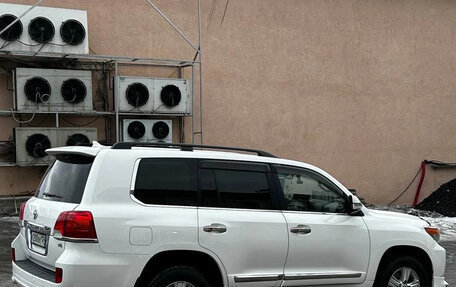 Toyota Land Cruiser 200, 2013 год, 5 200 000 рублей, 12 фотография