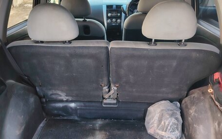 Mitsubishi Colt VI рестайлинг, 2003 год, 330 000 рублей, 7 фотография