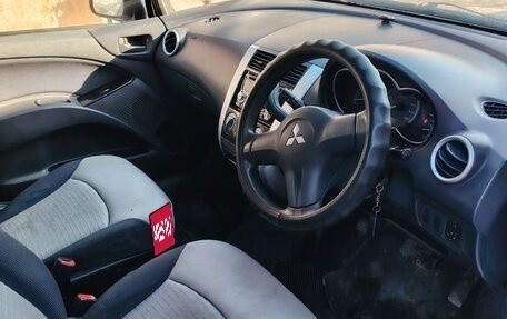 Mitsubishi Colt VI рестайлинг, 2003 год, 330 000 рублей, 5 фотография