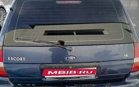 Ford Escort V, 1999 год, 120 000 рублей, 3 фотография