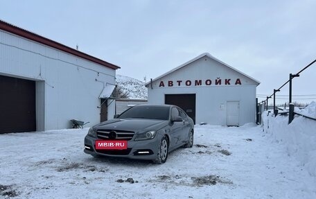 Mercedes-Benz C-Класс, 2012 год, 1 250 000 рублей, 2 фотография