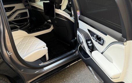 Mercedes-Benz Maybach S-Класс, 2025 год, 38 000 000 рублей, 10 фотография