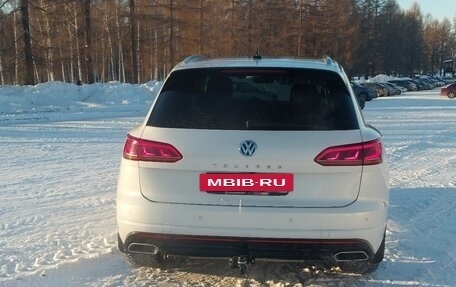 Volkswagen Touareg III, 2018 год, 5 250 000 рублей, 3 фотография