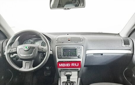 Skoda Octavia, 2011 год, 919 000 рублей, 17 фотография