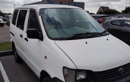 Toyota Town Ace III, 2003 год, 550 000 рублей, 3 фотография